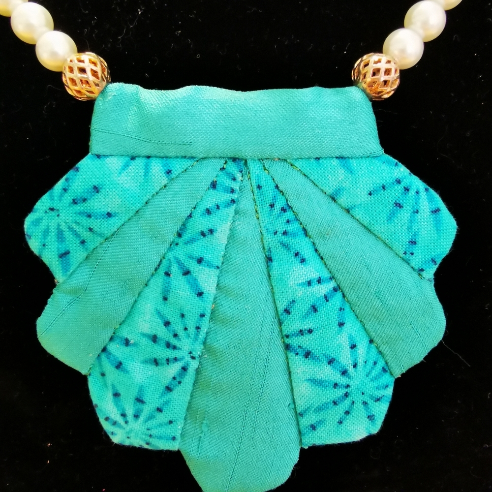 Unique Turquoise Fabric Shell Necklace - Picture 14 of 16